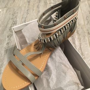 Gray fringe sandals with beading